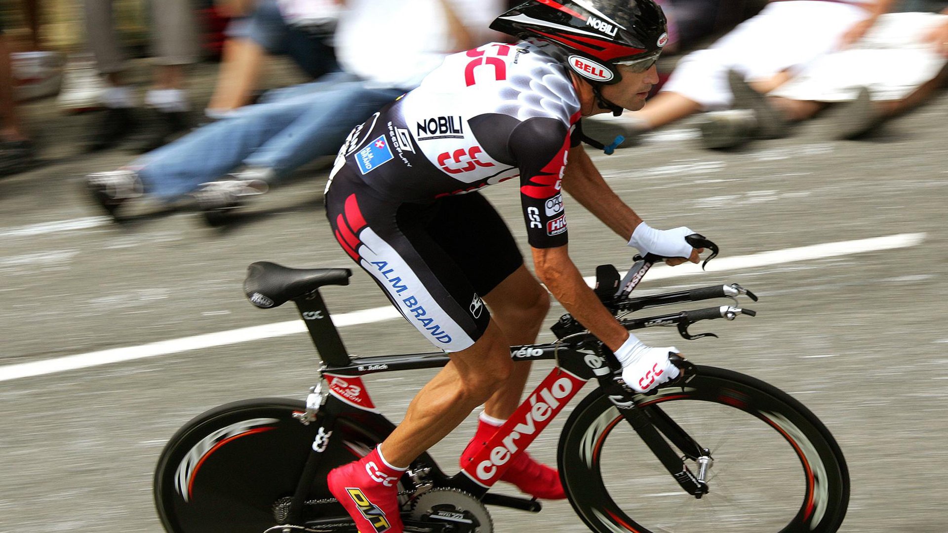 独行侠前锋展示精准中投获得主帅信任，独行侠签约中国球员