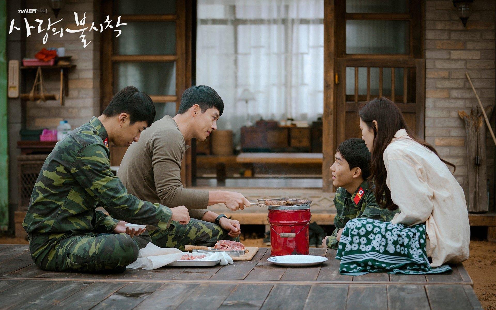 英超巅峰竞技：激烈比拼，精彩纷呈，英超榜首之争